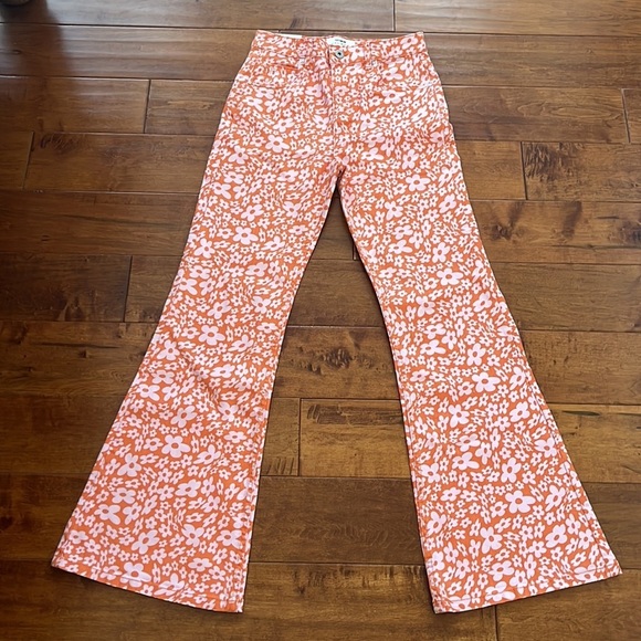 Cotton On Bella Daisy Cheer Pink Flare Jean Size 6 - Picture 2 of 15